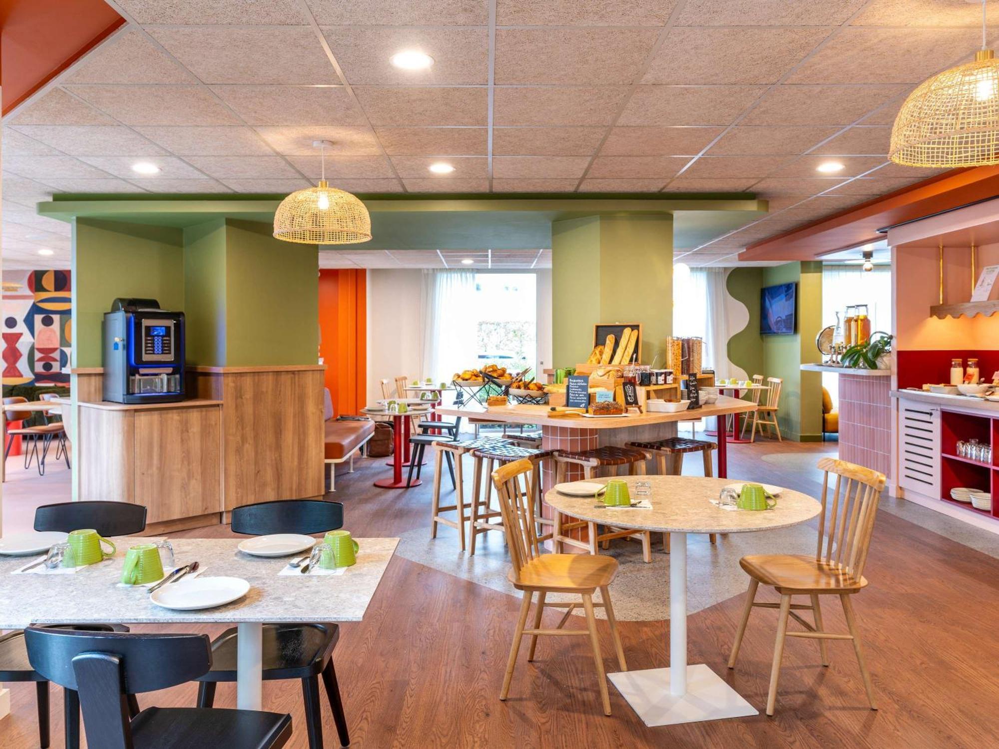 Hotel Ibis Styles Prevessin Geneve Aeroport Extérieur photo
