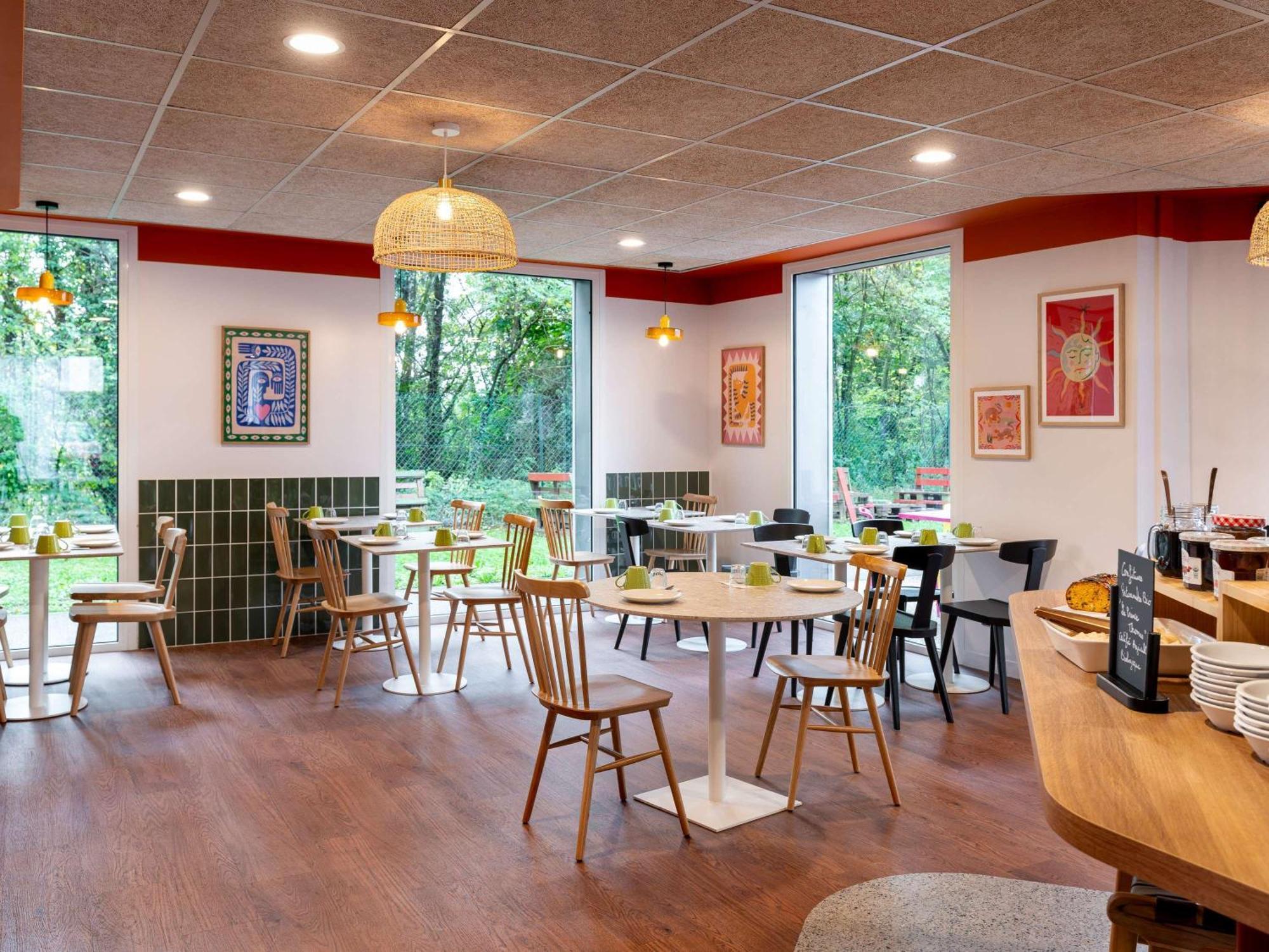 Hotel Ibis Styles Prevessin Geneve Aeroport Extérieur photo